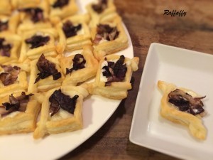 Scrigni di sfoglia con radicchio e gorgonzola